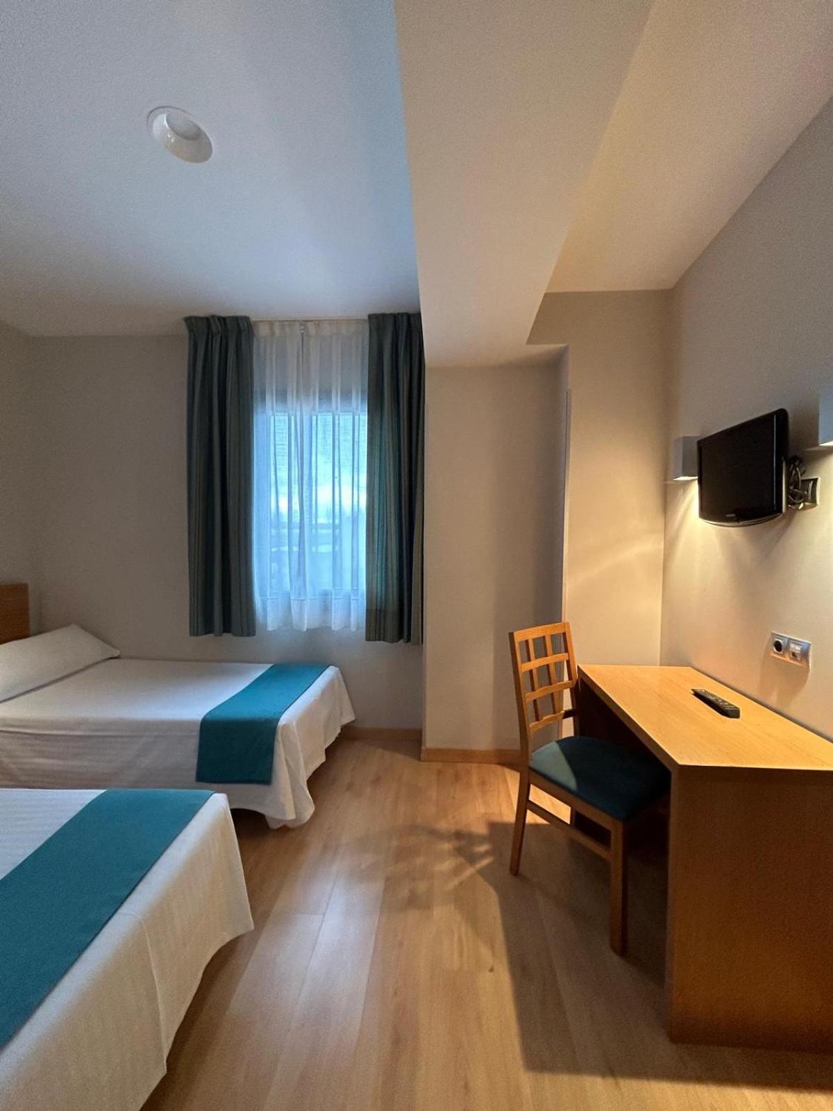Hostal Aralar Aizoáin 외부 사진
