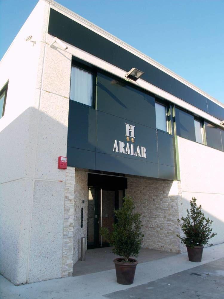 Hostal Aralar Aizoáin 외부 사진